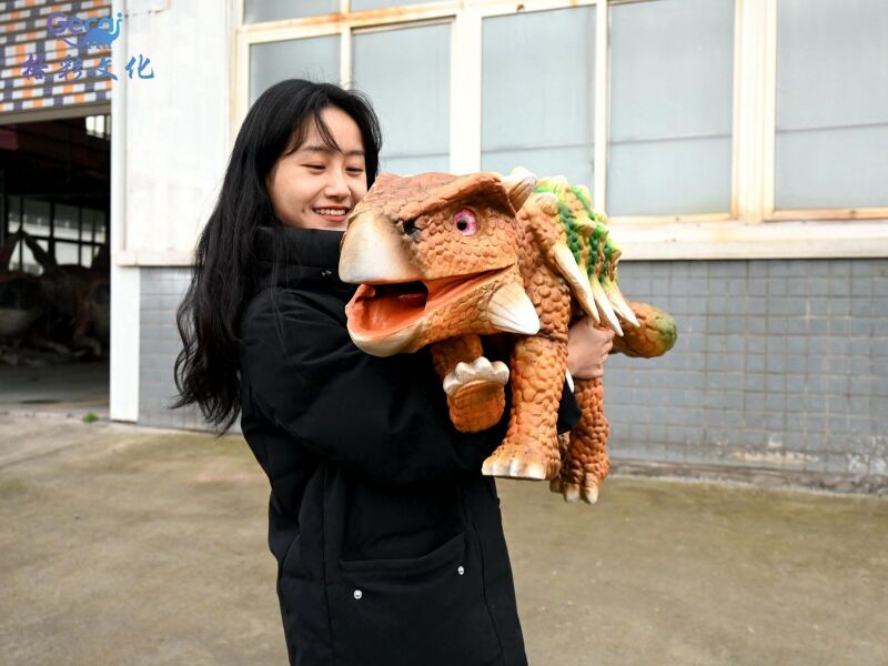 仿真恐龙手偶
