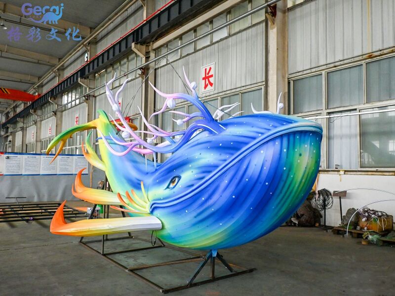 鲸鱼花灯