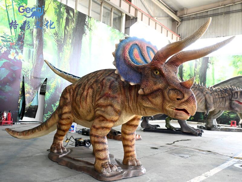 仿真三角龙模型