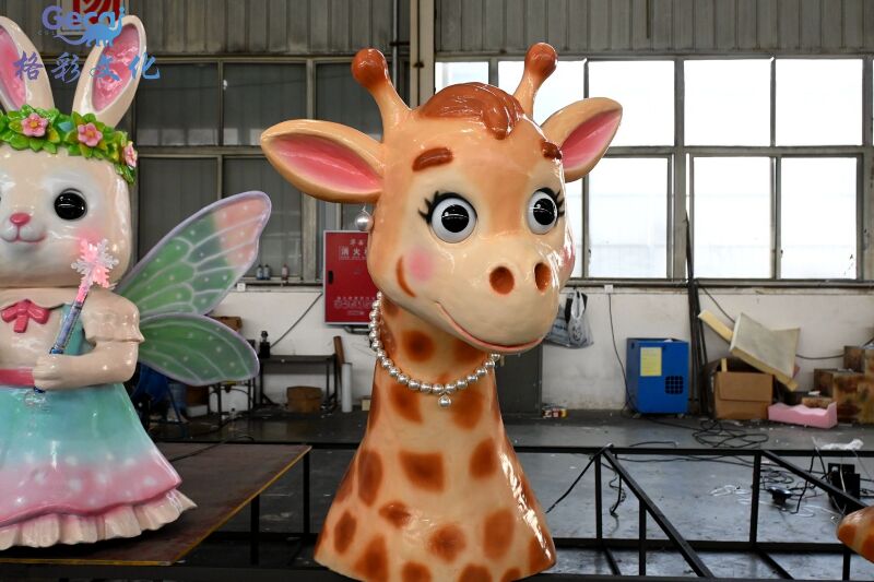 卡通长颈鹿模型