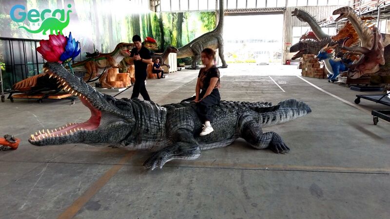 仿真遥控鳄鱼模型