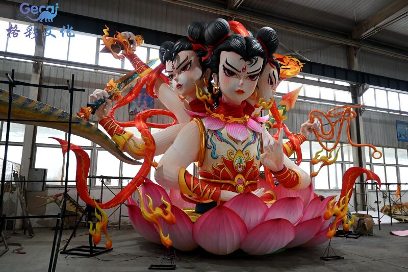 三头六臂哪吒花灯